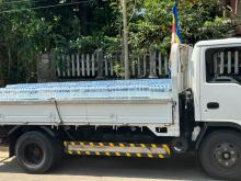 Isuzu NPR75L 2015 Lorry