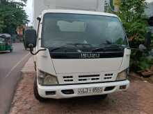 Isuzu NPR81 2005 Lorry