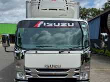 Isuzu NPR85 2014 Lorry