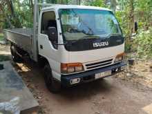 Isuzu NQR 18.5 Feet 2002 Lorry