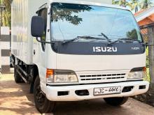 Isuzu NQR 2004 Lorry