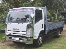 Isuzu NQR 2010 Lorry