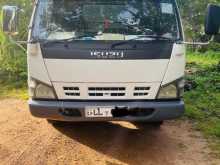 Isuzu NPR 2005 Lorry