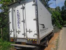 Isuzu Freezer Truck 2001 Lorry