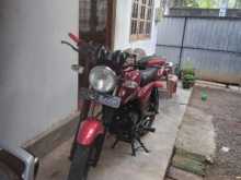 Isuzu Re 2000 Motorbike