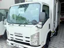 Isuzu Reward 10.5feet 2017 Lorry