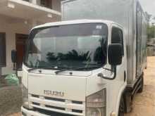 Isuzu Reward 2010 Lorry