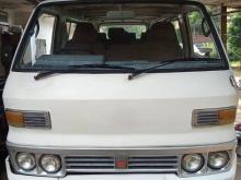 Isuzu Rud 1980 Van