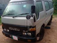 Isuzu Elf 1983 Van