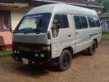 Isuzu Route 1983 Van