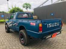https://riyasewana.com/uploads/isuzu-singal-cab-1161459316.jpg