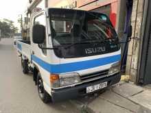 Isuzu Single Wheel 10.5 Ft 2000 Lorry