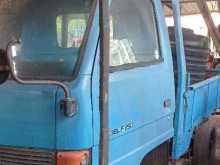 Isuzu Single Wheel 1982 Lorry