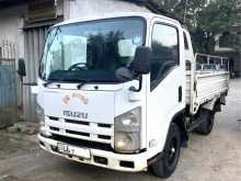 Isuzu Single Wheel 2014 Lorry