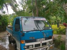 Isuzu Single Wheel 1987 Lorry