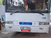 Isuzu Super Cruiser 1998 Bus