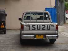 https://riyasewana.com/uploads/isuzu-tfr-54h-27152847283.jpg