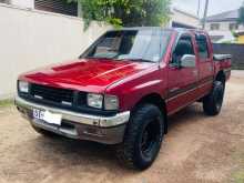 Isuzu TFS 54 1990 Pickup