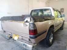 https://riyasewana.com/uploads/isuzu-tfs55h-pickup-1180934973.jpg