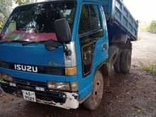 Isuzu Tipper 1985 Lorry