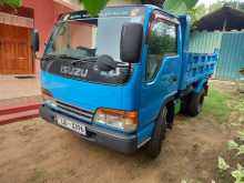 Isuzu Tipper 2000 Lorry