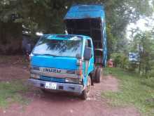 Isuzu Tipper 1984 Lorry