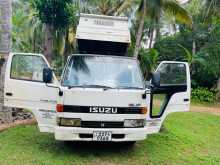 Isuzu Tipper 2000 Lorry