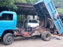 Isuzu Tipper 1980 Lorry