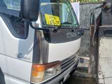 Isuzu Tipper 4HF1 2000 Lorry