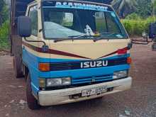 Isuzu Tipper 1989 Lorry