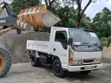 Isuzu Tipper 2002 Lorry