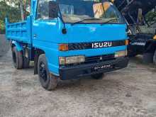 Isuzu Tipper 1985 Lorry