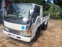 https://riyasewana.com/uploads/isuzu-tipper-11856384472.jpg