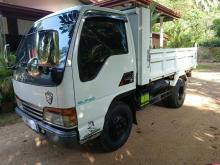 Isuzu Tipper 2001 Lorry