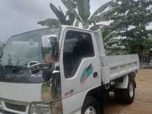 https://riyasewana.com/uploads/isuzu-tipper-121348484323.jpg