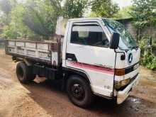 https://riyasewana.com/uploads/isuzu-tipper-1320274022682.jpg