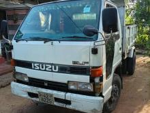 Isuzu Tipper 1986 Lorry
