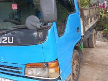 Isuzu Tipper 2001 Lorry
