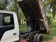 https://riyasewana.com/uploads/isuzu-tipper-141218224582.jpg