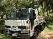 Isuzu Tipper 1989 Lorry