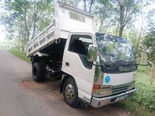 Isuzu Tipper 2002 Lorry
