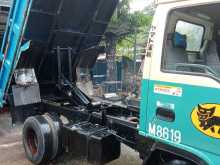 https://riyasewana.com/uploads/isuzu-tipper-171231324543.jpg
