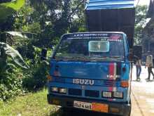 Isuzu Tipper 1983 Lorry