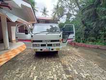 Isuzu ELF 1980 Lorry