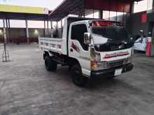 https://riyasewana.com/uploads/isuzu-tipper-1981-718412012704.jpg