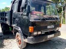 Isuzu Tipper 1984 Lorry