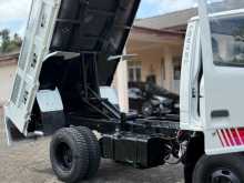 https://riyasewana.com/uploads/isuzu-tipper-1991-47435112843.jpg