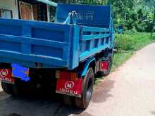 https://riyasewana.com/uploads/isuzu-tipper-1992-511464412652.jpg