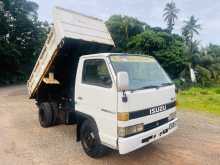 https://riyasewana.com/uploads/isuzu-tipper-1994-139064612943.jpg