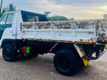 https://riyasewana.com/uploads/isuzu-tipper-1994-139064612952.jpg